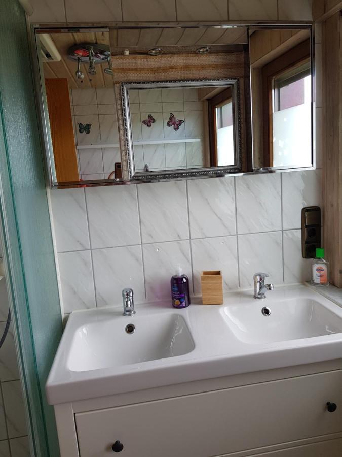 Ferienwohnung Namaste 랑게나르겐 외부 사진